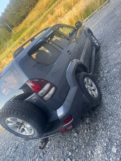 2003 Toyota Landcruiser 8 seater