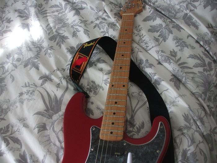 Squier Korean Strat with Steve Lukather EMG pickups