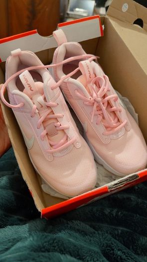 Nike shoes