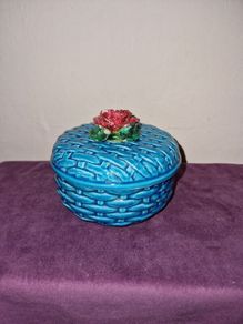 Capodimonte Rose trinket box