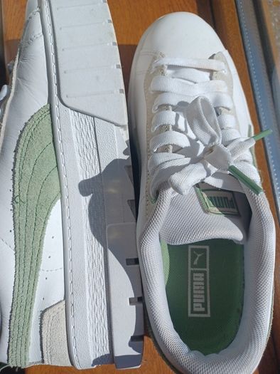 Ladies Puma Trainers
