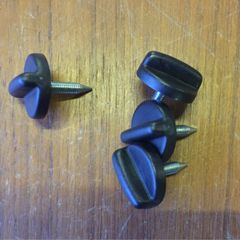 Fusebox Cover Screw (Alfa Romeo 156)