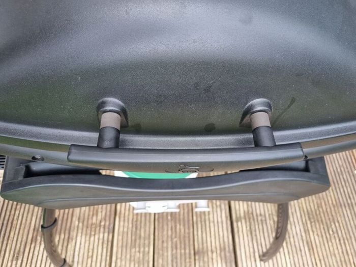 Weber Q2000