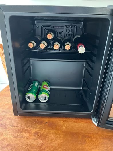 Drinks Cooler - Beverage Fridge