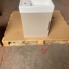 bathroom vanity