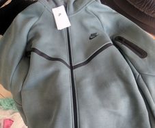Nike hoodie