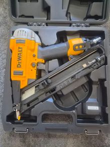 Dewalt 15g finishing air nailer