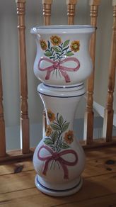 Jardiniere Planter.