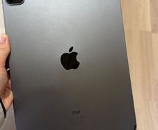 iPad Pro (11-inch, 2nd generation)