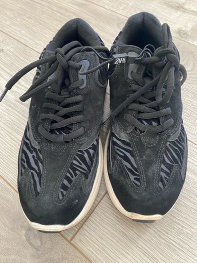 Zara trainers size EUR36