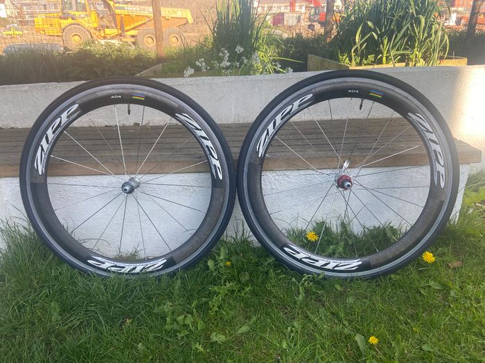 ZIPP 404 Carbon Rim Brake Clincher Wheels Wheelset 8 9 10 Speed Shimano SRAM