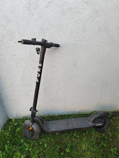 electric scooter