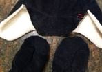 Boys hat and mitten set. Age 2-4