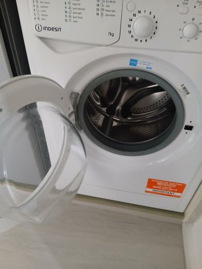 Indesit Washing machine free standing