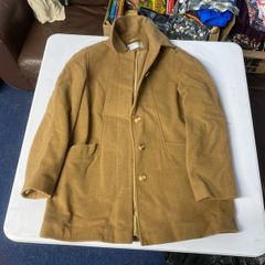 Lovely womens coat size 18