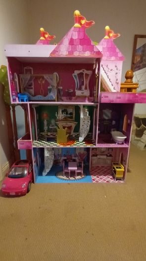 Dollhouse