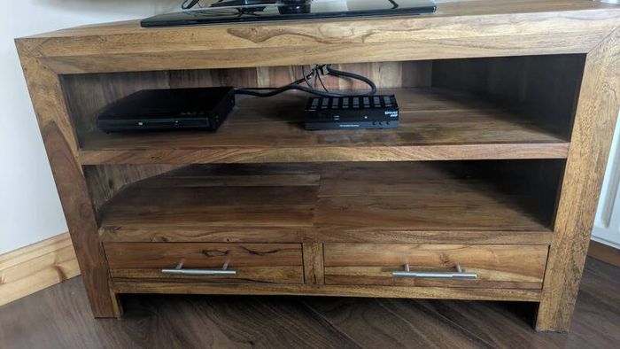 Corner TV unit
