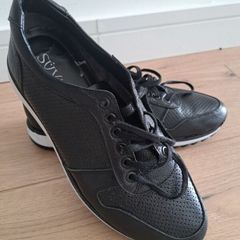 Men Shoes