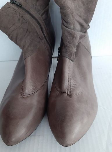 Leather and suede boots Clarkes