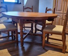 Solid Wood Farmhouse Table and 6 Chairs