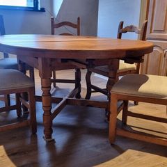 Solid Wood Farmhouse Table and 6 Chairs