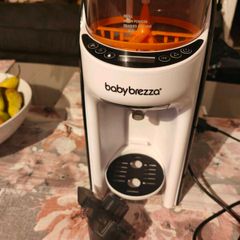 Baby brezza formula maker pro + extra funnel