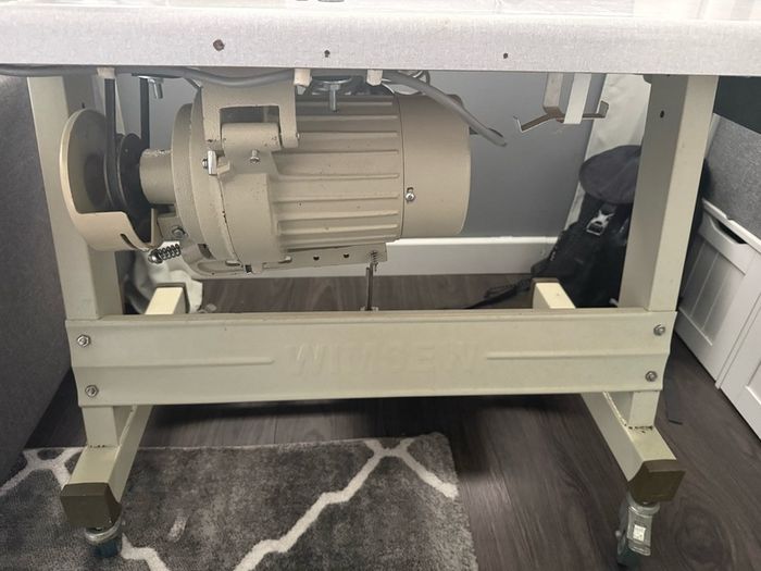 Juki Dnu-241 Heavy-duty Industrial Walking Foot Sewing Machine