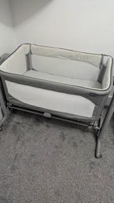 baby cot