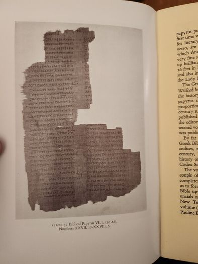 Chester  Beatty Library Dublin. Beautiful Illustrated  Giuide .in Good Condition.