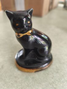 Lucky ceramic black cat with gold gilding | vintage Irish pottery, of unknown maker
