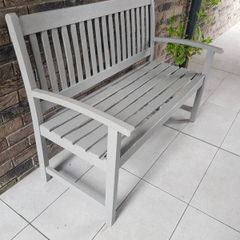 garden bench( can deliver)