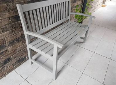 garden bench( can deliver)