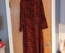 Primark  Animal  Print  Dress With Self Tie Belt At The Back.   Size 12.  New.