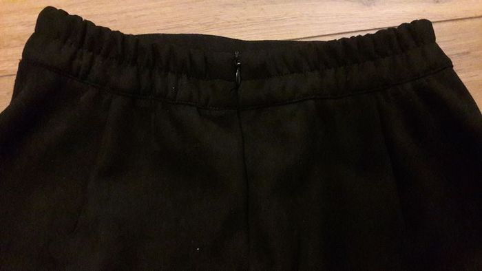 Bershka black suede skirt size UK small