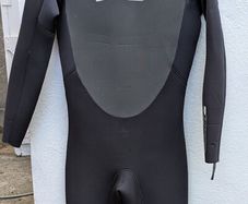 C-Skins mens wetsuit - size MT