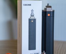 ZGCINE ZG-H90 Power Bank Handle Grip 6000mAh Battery Handle D-TAP PD IN Input USB-C Output For Photography Light
