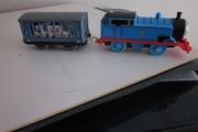 Thomas&amp;Friends  Motorised Train/Tender 2013