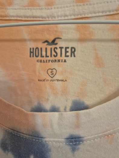 Hollister top