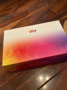Sky soundbox
