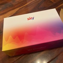 Sky soundbox