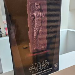 Star Wars Han Solo in Carbonite 1:8 scale statue Gentle Giant