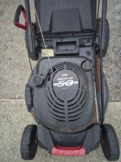 por lawn push lawnmower