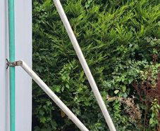 Scaffolding prop/stabiliser