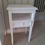 Chevet Arnaud blanc antique bedside table Image 2