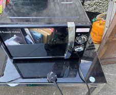 russell hobs microwave