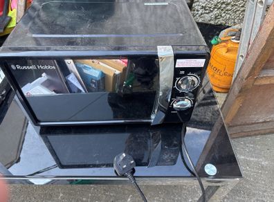 russell hobs microwave