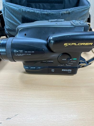 Videocamera Vintage PHILIPS Explorer Camcorder m620/01 - Spares and Repairs