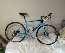 Giant defy advanced- Carbon Frame tiagra trp disc breaks size m