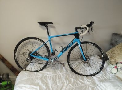 Giant defy advanced- Carbon Frame tiagra trp disc breaks size m