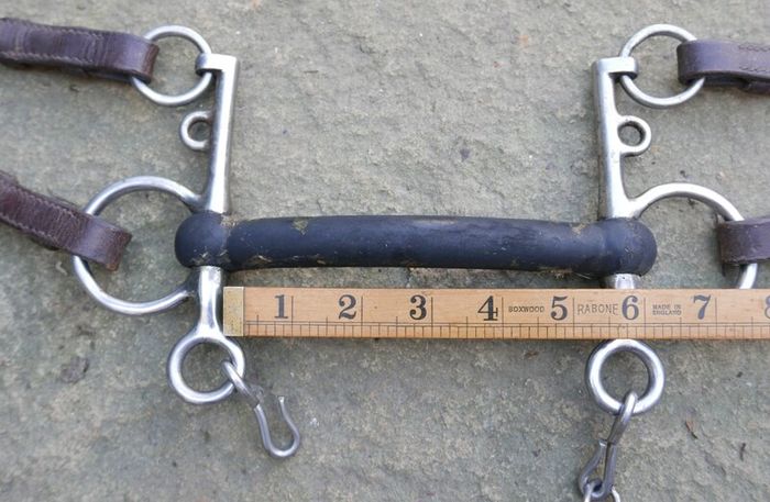 Bit Flexible Rubber Pelham Horse Bit